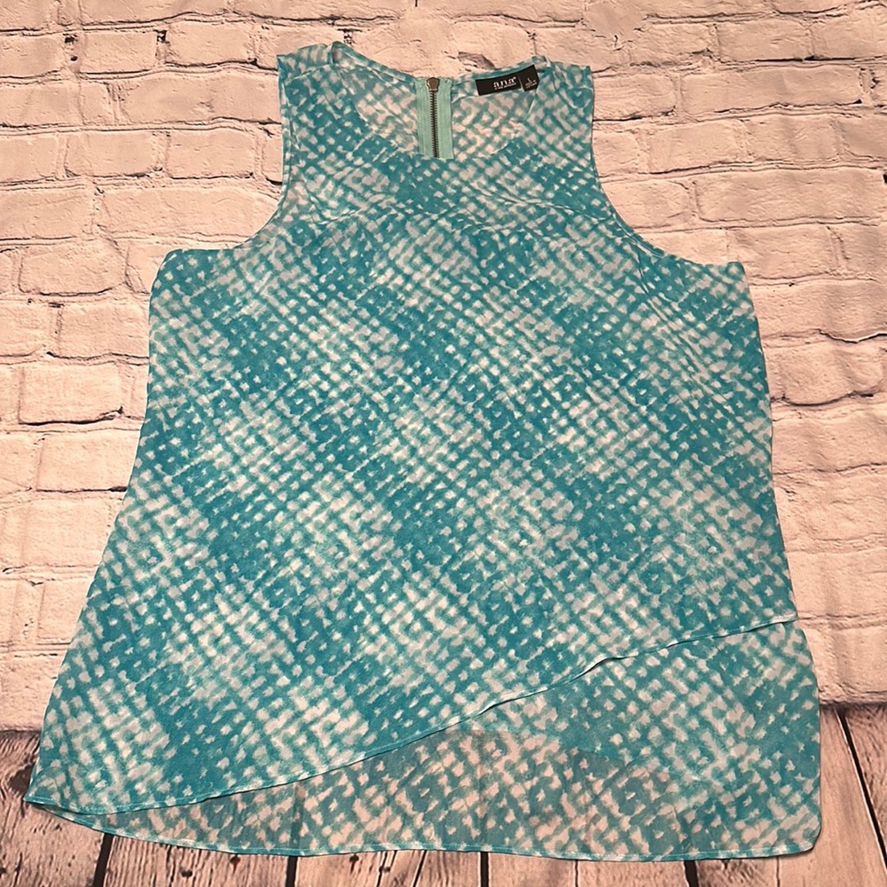 Ana Two Tier Aqua Top